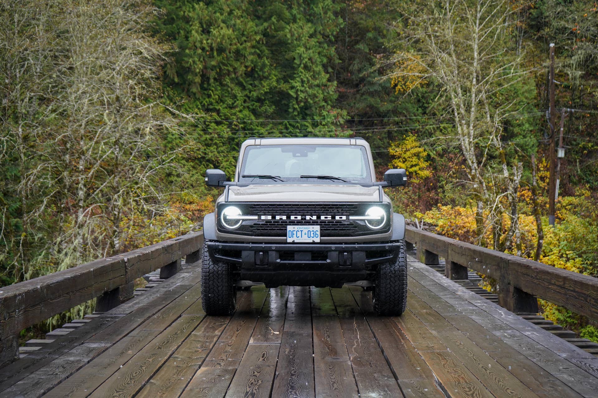We Compared the 2026 Ford Bronco Badlands and Jeep Wrangler Rubicon ...