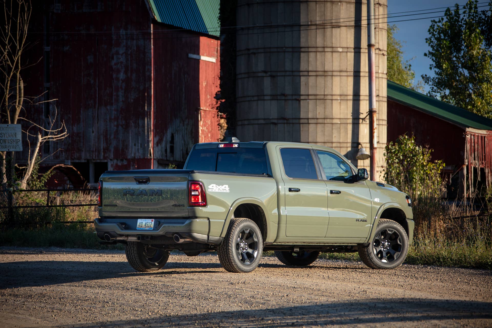 Report Defect Engineering Ram Recalls 239,131 Trucks Over a Camera Bug Stellantis Keeps Fixing ...