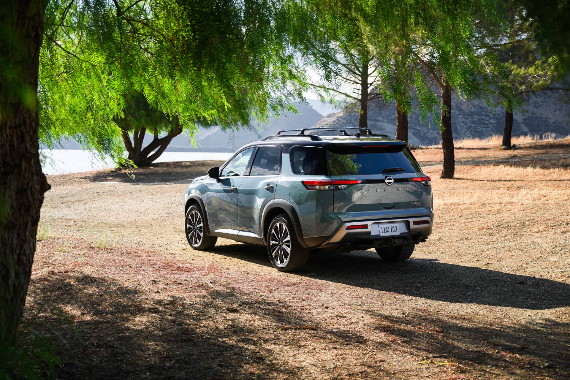 Total Reliability Database 2026 Nissan Pathfinder vs. 2026 Chevrolet Traverse: We Dug into the ...